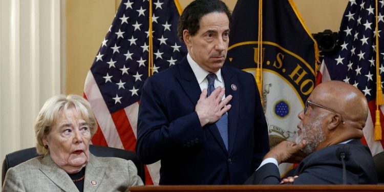 Top Democrats call for resignation of Homeland Security internal watchdog