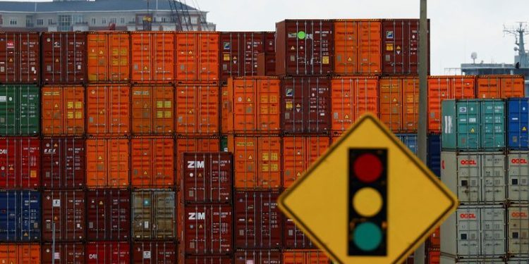 Analysis-US port strike throws spotlight on big union foe: automation