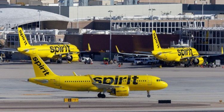 Spirit Airlines shares plunge on report of potential bankruptcy filing