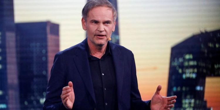 VW CEO: Chinese automakers should be allowed to avert tariffs by investing in EU