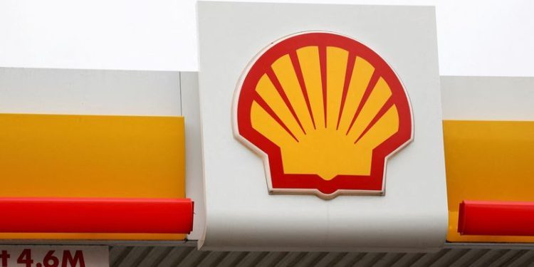 Shell’s third-quarter refining margins drop sharply