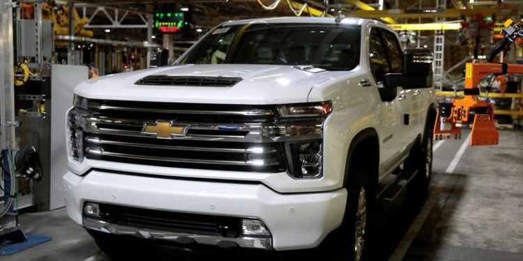 GM resumes production after hurricane-related supplier issue