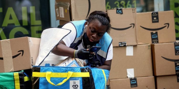 Amazon targets faster deliveries and buying with new tech