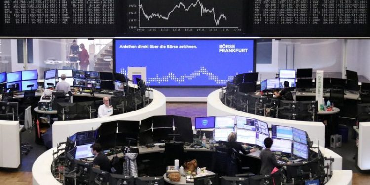 European stocks flat as China stimulus update underwhelms