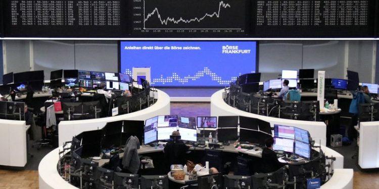 Tech stocks hurt STOXX 600, ASML logs biggest one-day drop in 26 years