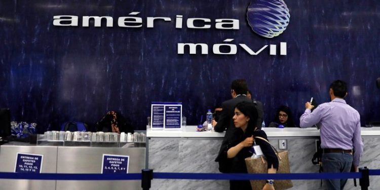Mexican tycoon Slim’s America Movil to keep pushing 5G expansion in 2025