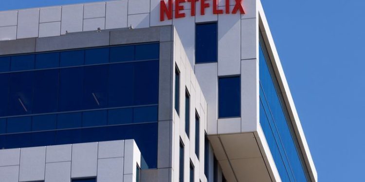 Netflix rises 4.5% after beating Q3 subscriber targets