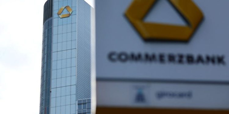 Germany mulls law to protect banks from foreign takeovers, Italian newspaper says