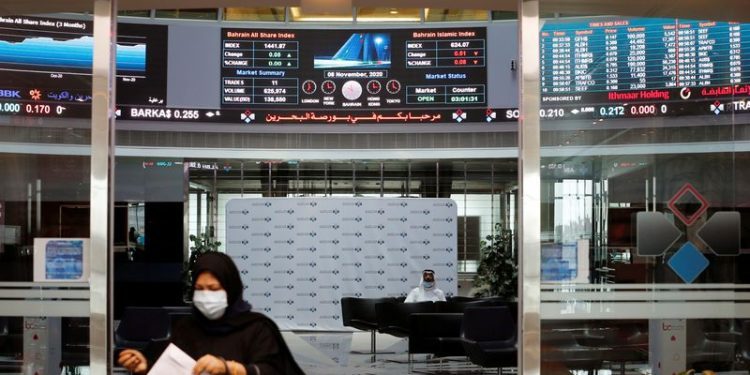 Most major Gulf markets ease on geopolitical tensions