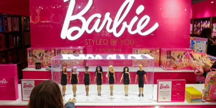 Mattel trims sales forecast ahead of holiday shopping; cost controls lift margins