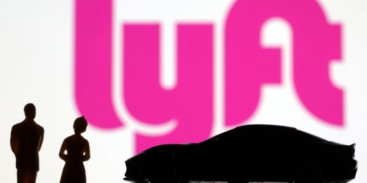 Lyft to pay $2.1 million to settle US charges it inflated drivers’ earnings prospects
