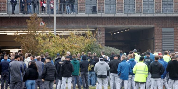 Volkswagen labour chief sounds alarm on mass layoffs, three German plant closures