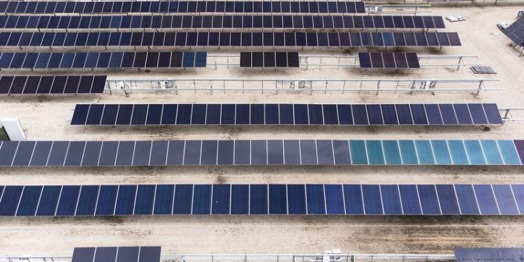 First Solar says several large rivals are infringing on patents