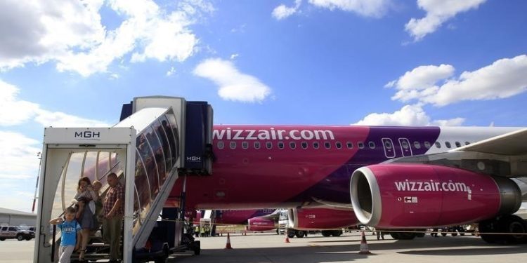 Wizz Air shares drop 6.8% amid slower fleet delivery growth