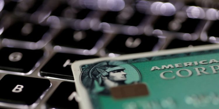 Netflix, American Express Lead Friday’s U.S. Afternoon Market Cap Stock Movers