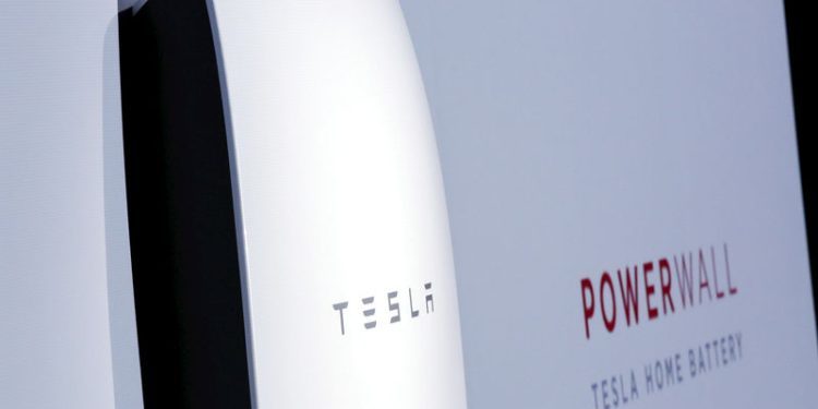 AMD, Tesla Lead Friday’s Morning Market Cap Stock Movers Amid Volatility