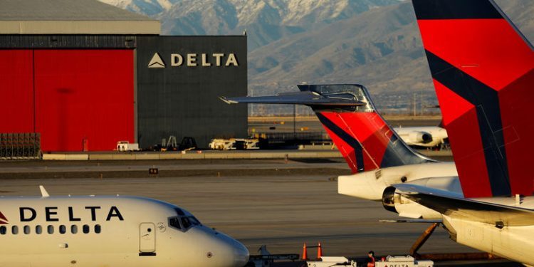 Delta Air Lines unveils disappointing fourth-quarter guidance