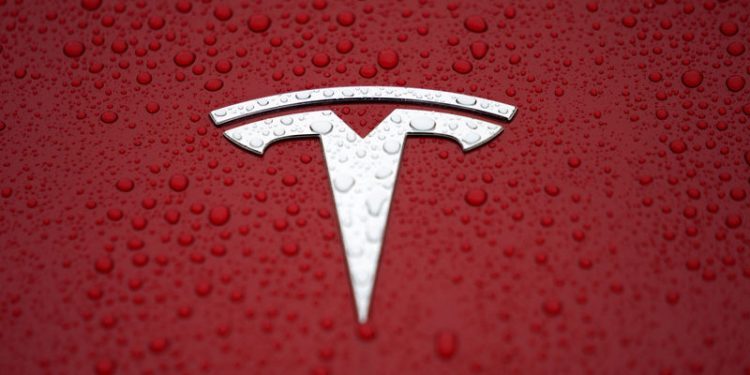 Tesla robotaxi reveal- watch live on X