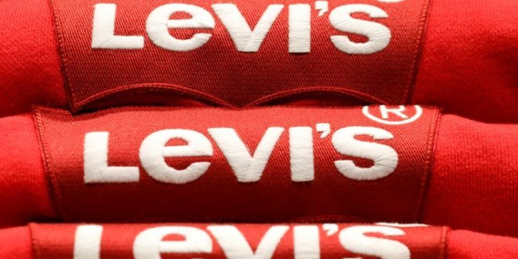 Earnings call: Levi Strauss & Co. reports strong Q3 with 5% brand growth