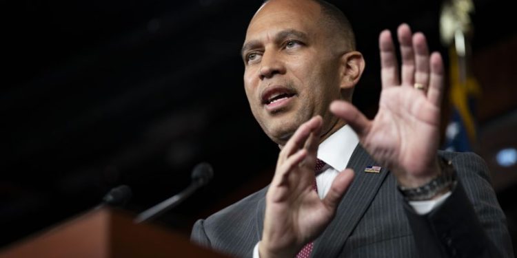 With an eye on House majority, Democrats mull ways to ‘fix Congress’