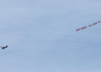 Democrats to fly pro-Harris messages over NFL games