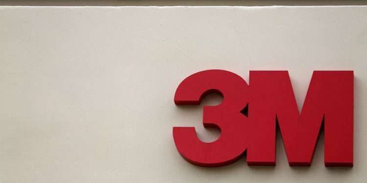 3M beats Q3 estimates, narrows full-year earnings guidance; shares climb