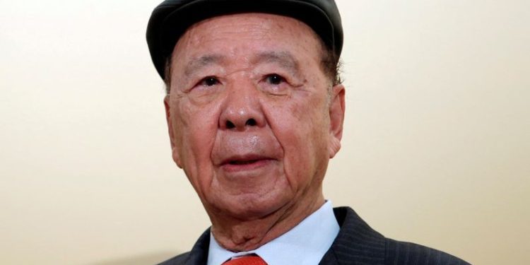 Hong Kong construction titan turned Macau casino boss Lui Che-Woo dies aged 95