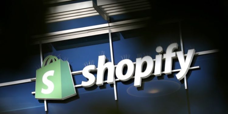 Shopify delivers upbeat holiday forecast as AI draws customers, shares surge