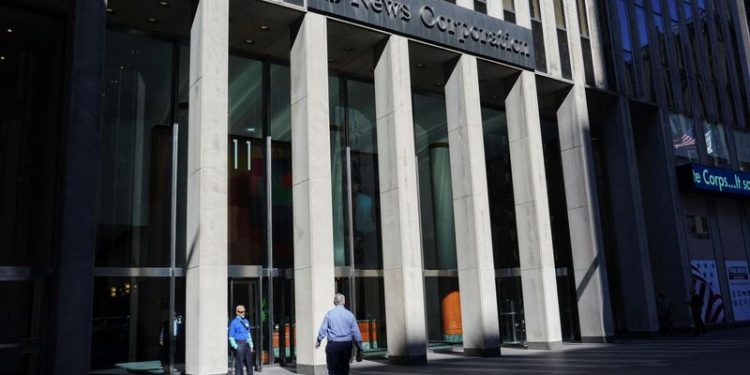 News Corp says investors reject proposal to end dual class voting structure