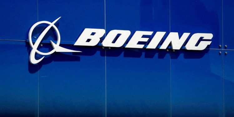 Boeing gives lay off notices to nearly 700 in Missouri