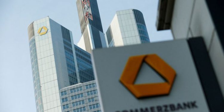 Commerzbank names new CFO amid UniCredit approach