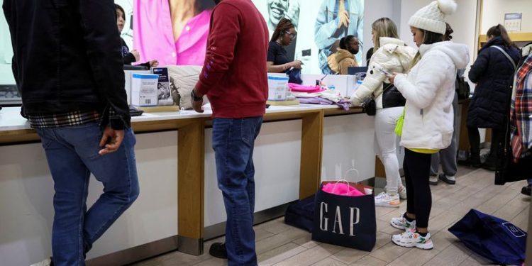 Gap shares surge as upbeat sales expectations signal promising start to holiday season