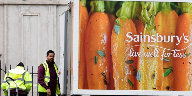 RBC initiates Tesco at ‘sector perform’, Sainsbury’s at ‘outperform’