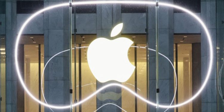 Brazil antitrust body rules Apple must lift restrictions on in-app payments