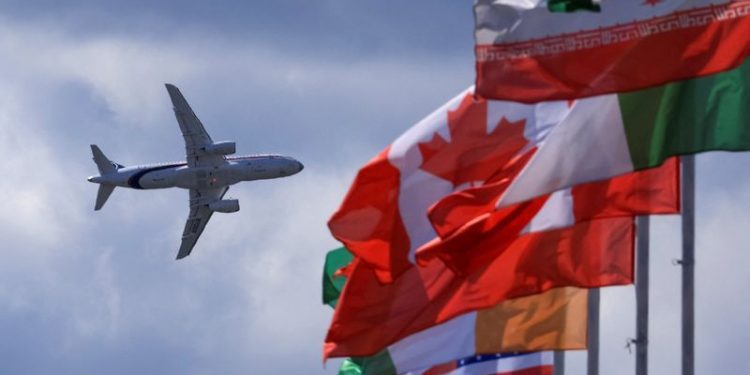 Russia’s plane shortage holds air travel back as wartime wages drive demand