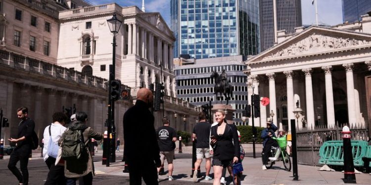 BoE finds non-bank financial firms pose wider risks in crisis periods