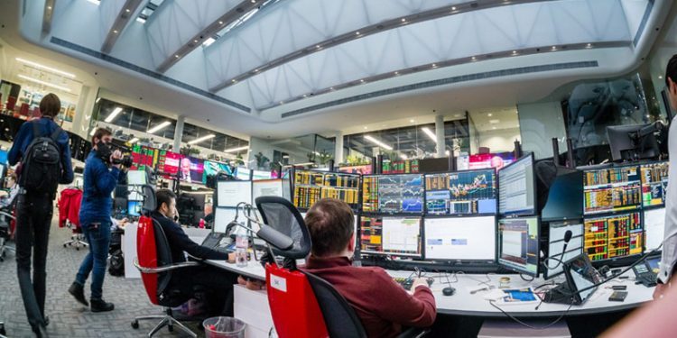 Russia stocks higher at close of trade; MOEX Russia Index up 2.30%