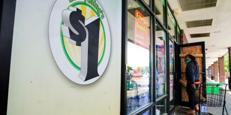 Dollar Tree shares jump after CEO Rick Dreiling steps down