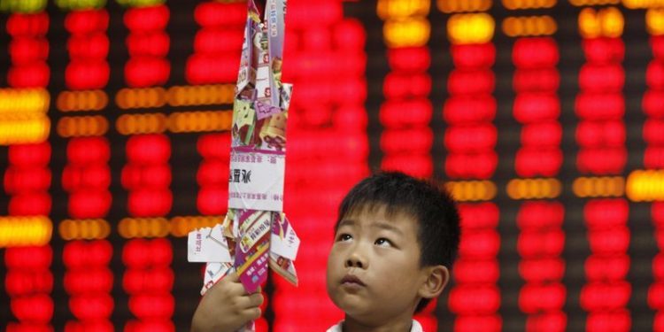 Asia stocks decline as South Korea faces political turmoil