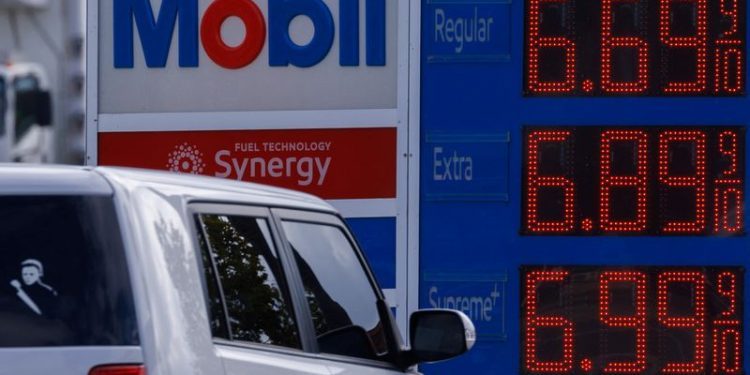 California law, refinery exit reflect ongoing fuel market challenges, EIA says