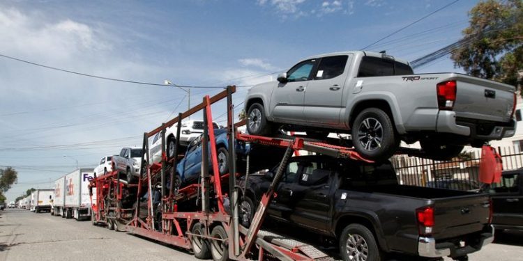 Trump tariffs could intensify US trucking industry slump, experts say