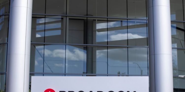 Broadcom rallies on forecast for booming AI chip demand