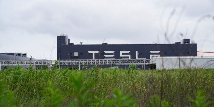 Tesla’s China factory head Song Gang leaves company, letter to staff shows