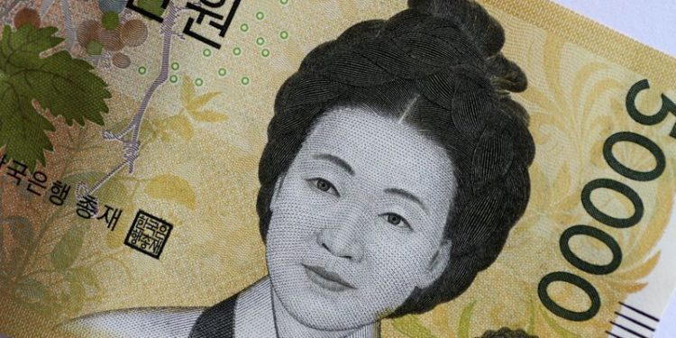 South Korean won hits 15-year low as hawkish Fed, domestic politics weigh