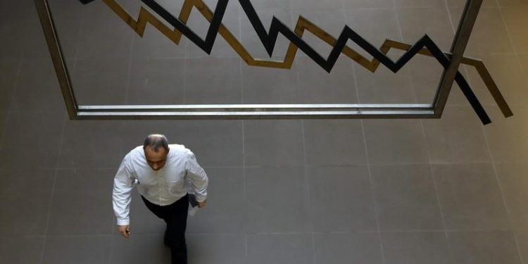 Greece stocks higher at close of trade; Athens General Composite up 0.92%