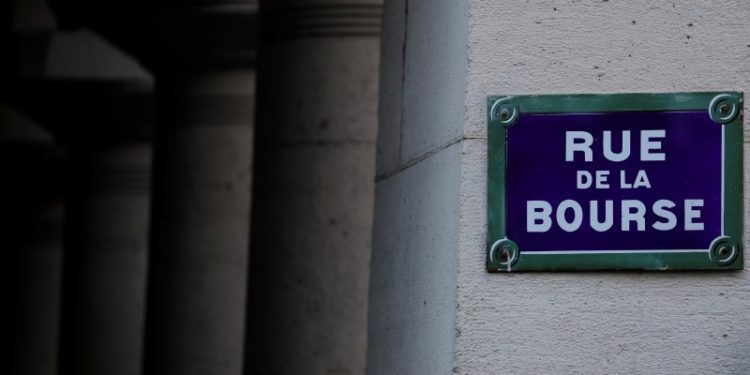 France stocks higher at close of trade; CAC 40 up 0.14%