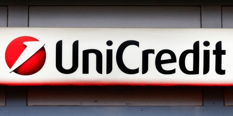 UniCredit to offer wealthy clients Blackstone’s private equity fund