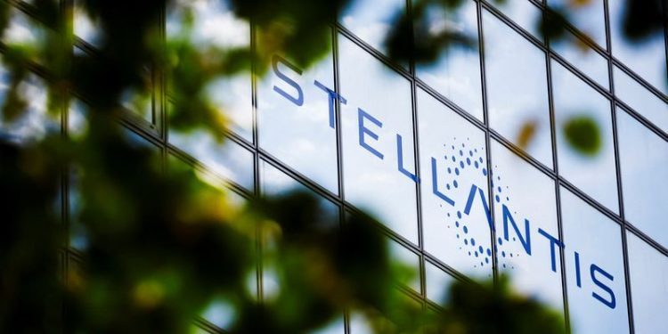 Stellantis recalls over 300,000 U.S. vehicles due to issues with hydraulic control