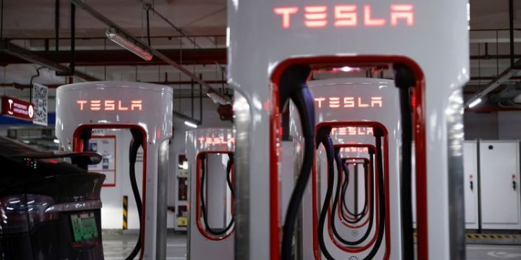 Tesla’s Shanghai megafactory starts trial production, Xinhua reports