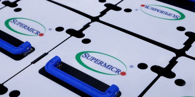 Super Micro stock jumps after Nasdaq grants filing extension
